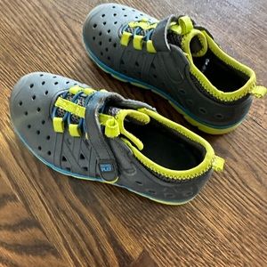 Stride Rite water sneaker